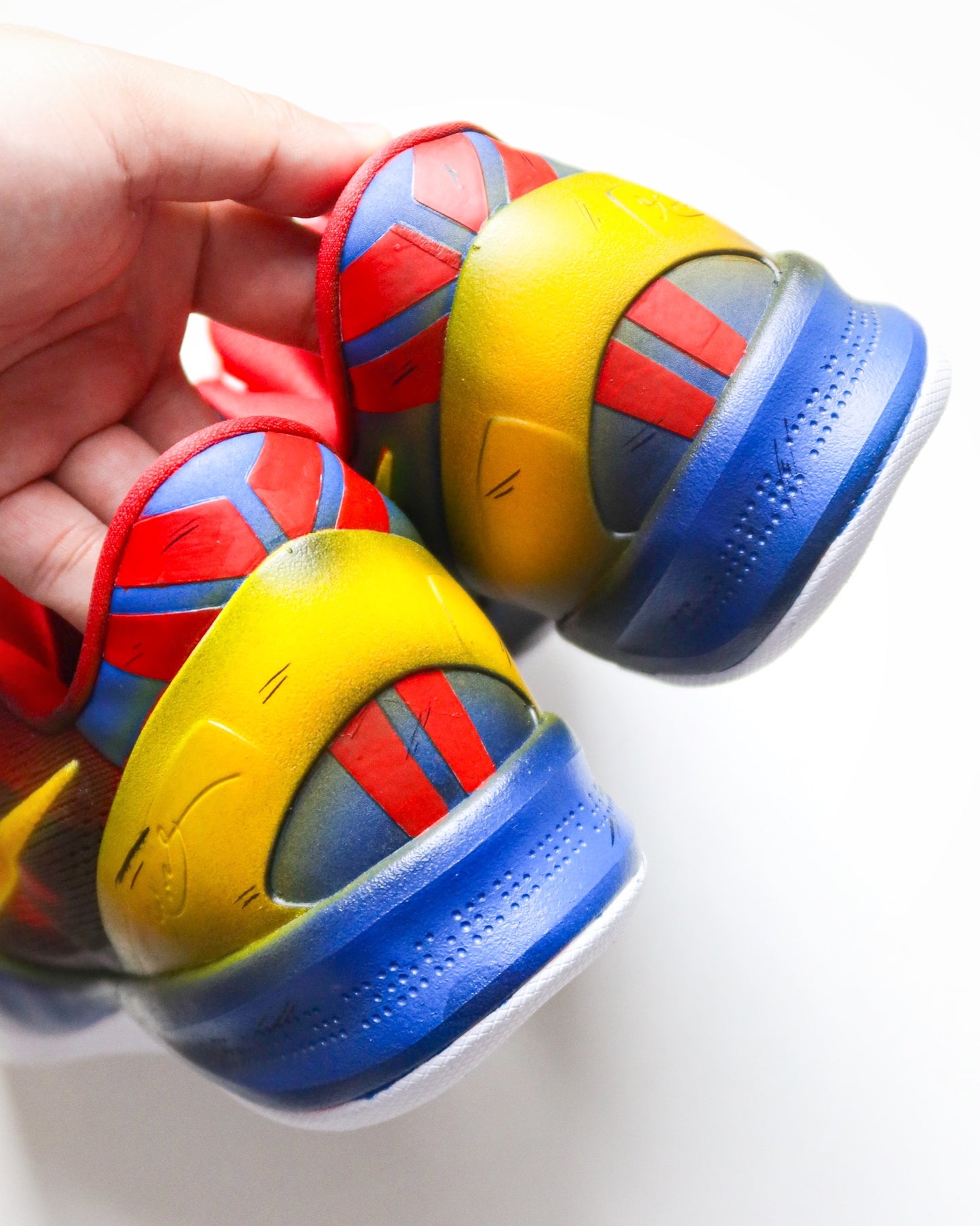 Kobe 8 'Goku Super Saiyan 4' Custom
