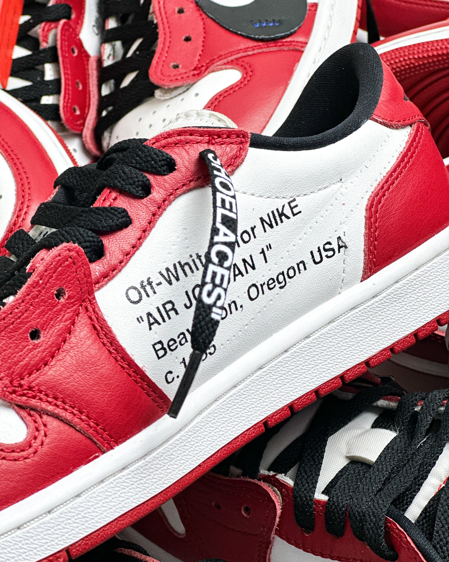 Jordan 1 Low "Off-White Chicago" Custom