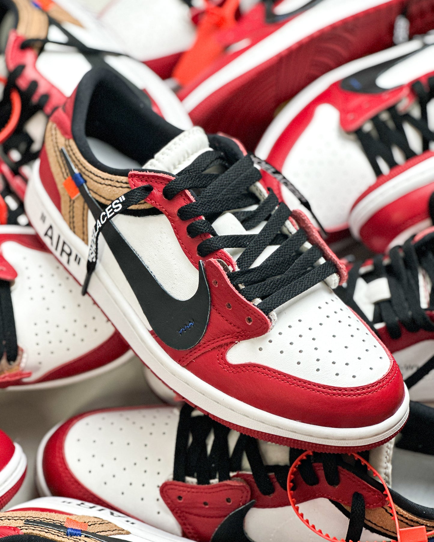 Jordan 1 Low "Off-White Chicago" Custom
