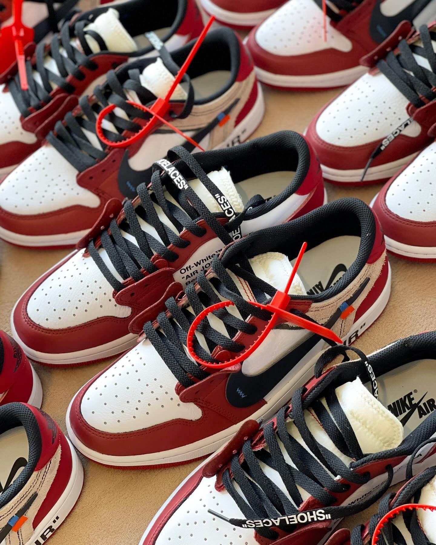 Jordan 1 Low "Off-White Chicago" Custom