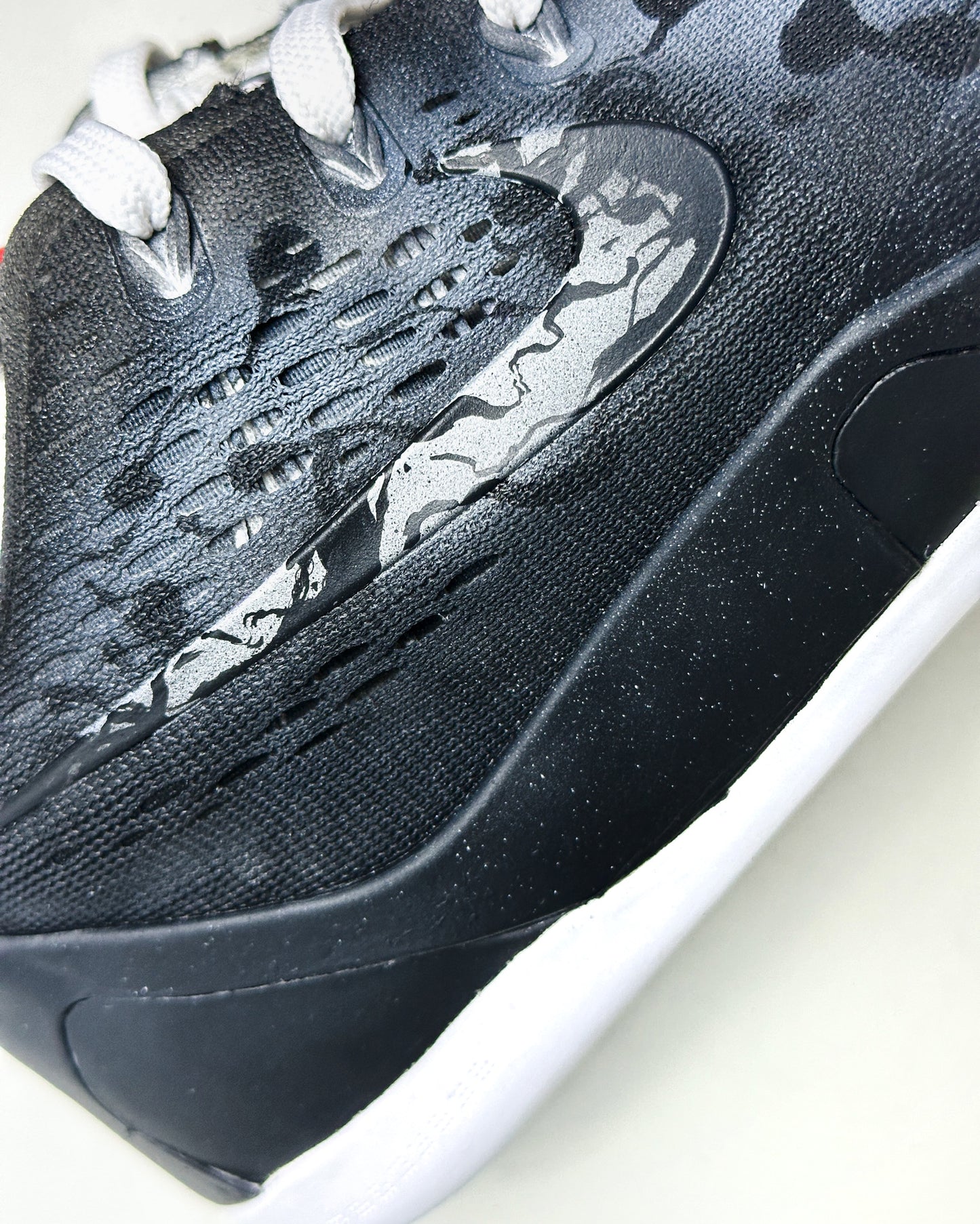Kobe 9 EM "Spiderman x Venom" Custom
